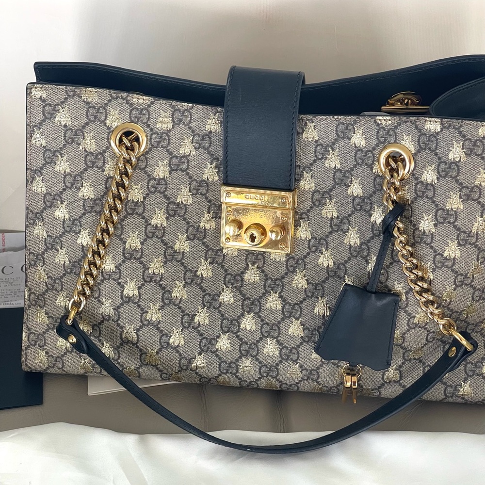 Gucci padlock chain- Gold Bee collection- Handbag and wallet set - Picture 10 of 17